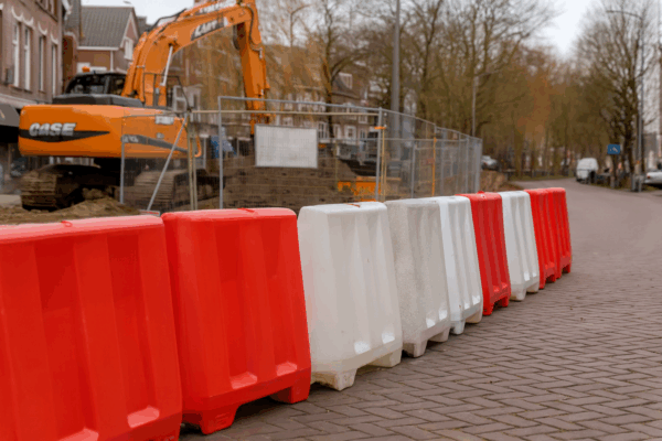 Road barrier Hekman Products